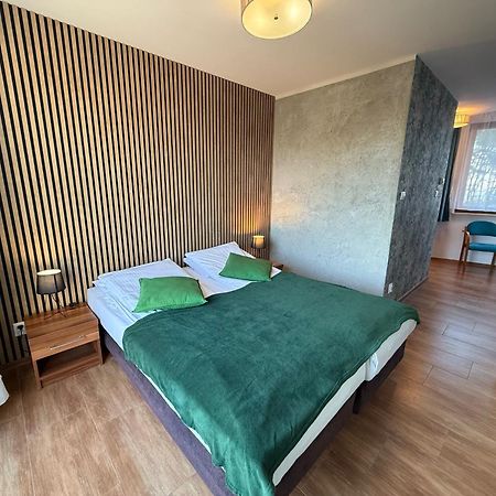 Pod Wydma Hotel Unieście Eksteriør billede