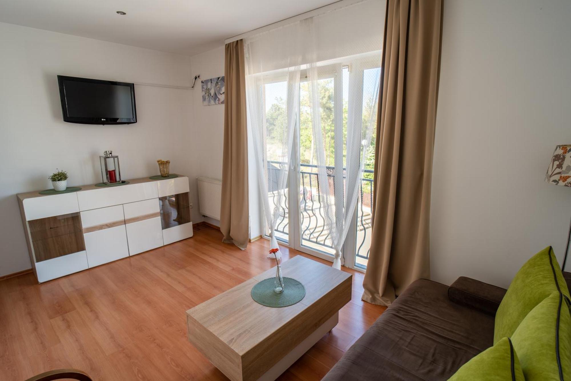Pod Wydma Hotel Unieście Eksteriør billede